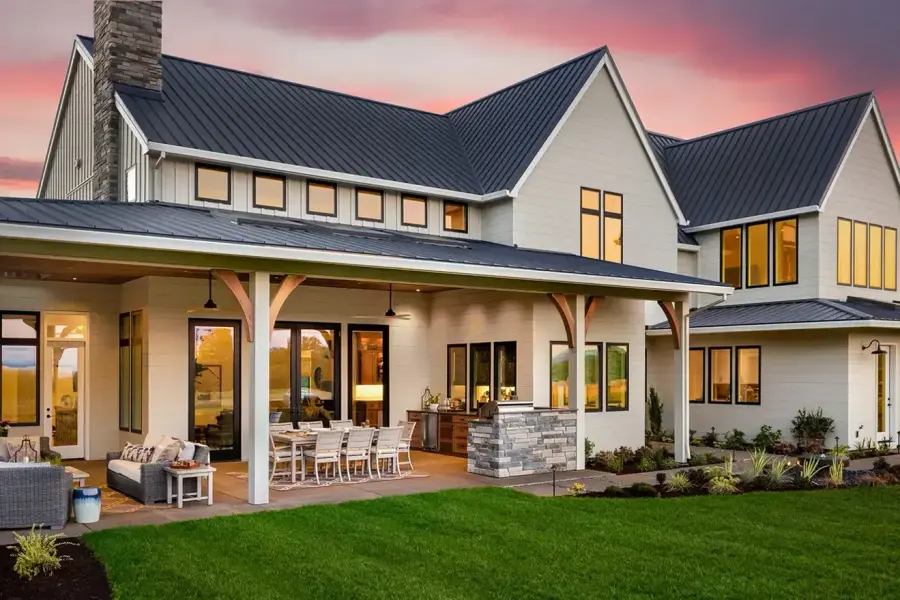 EXTERIOR REMODELING - i2CREATE Services