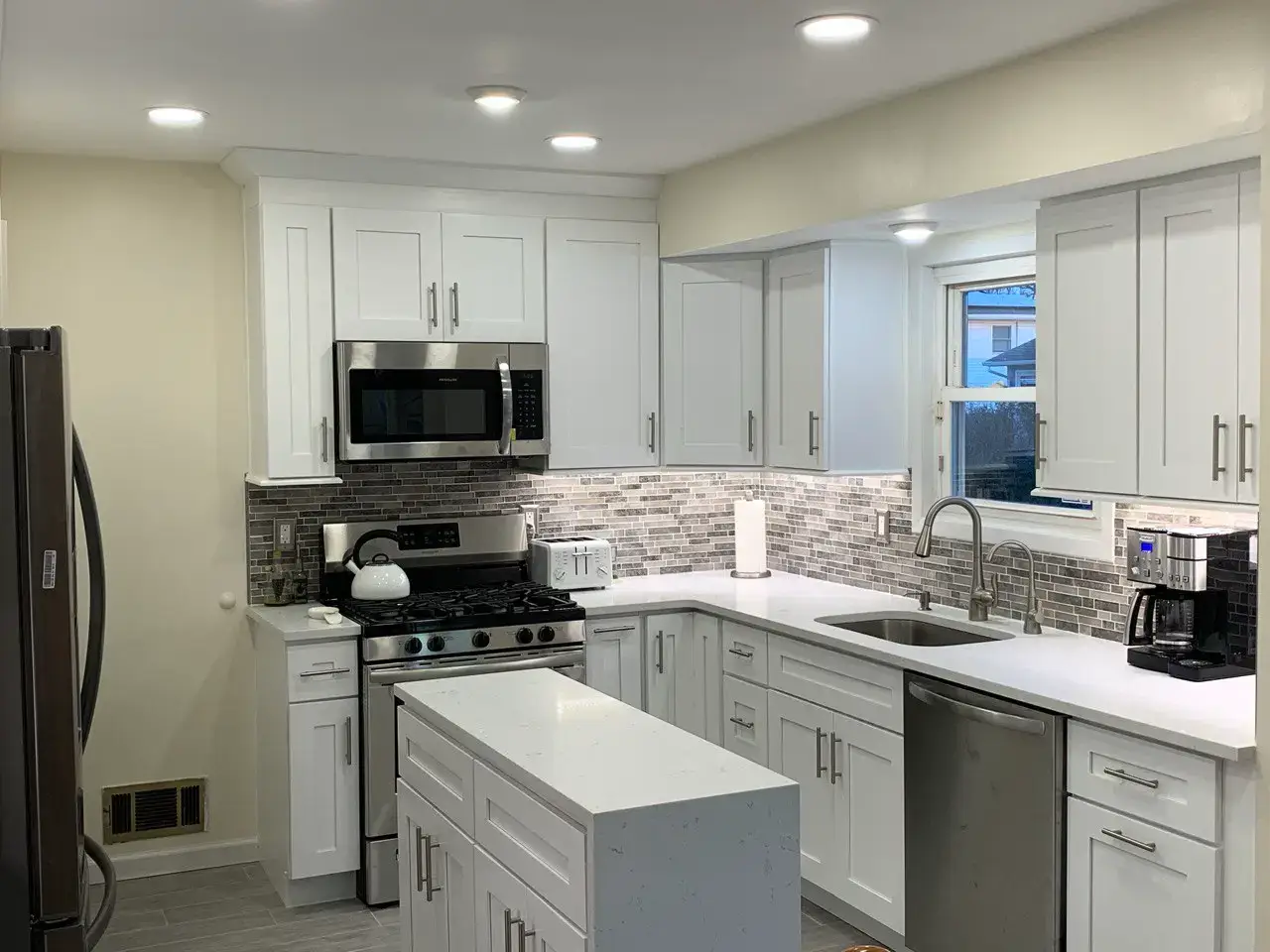 Van Buren Ave remodeling in Cereach