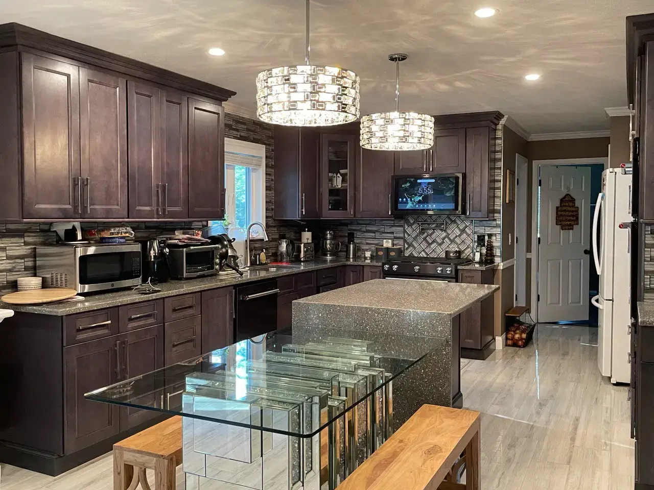 Alex Ct remodeling in Lake Grove