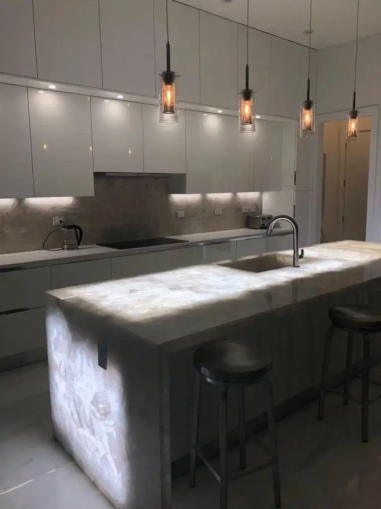 Gwendale Ln remodeling in Greenlawn